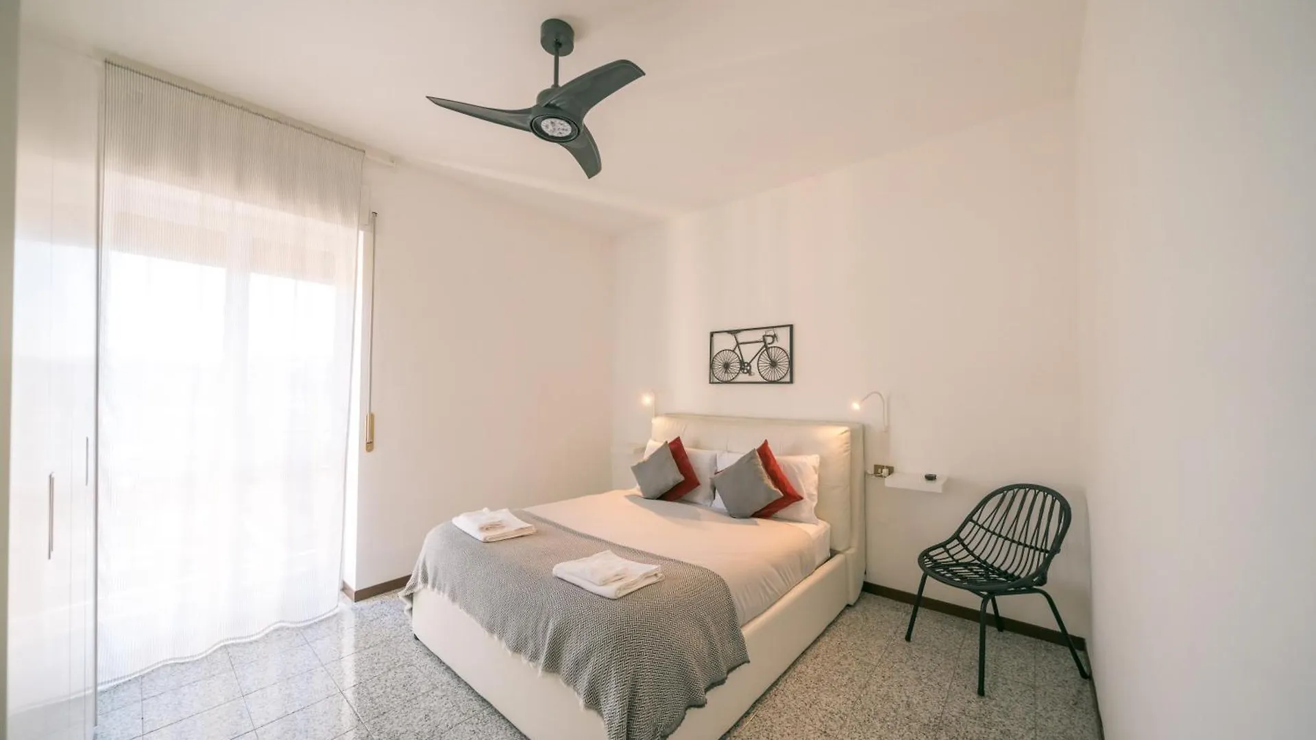 Como Bike & Family Apartment